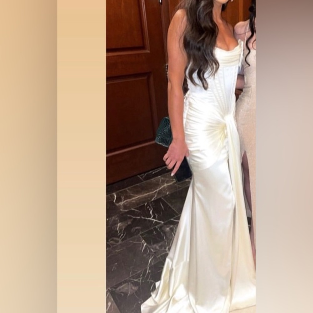 Ball gown